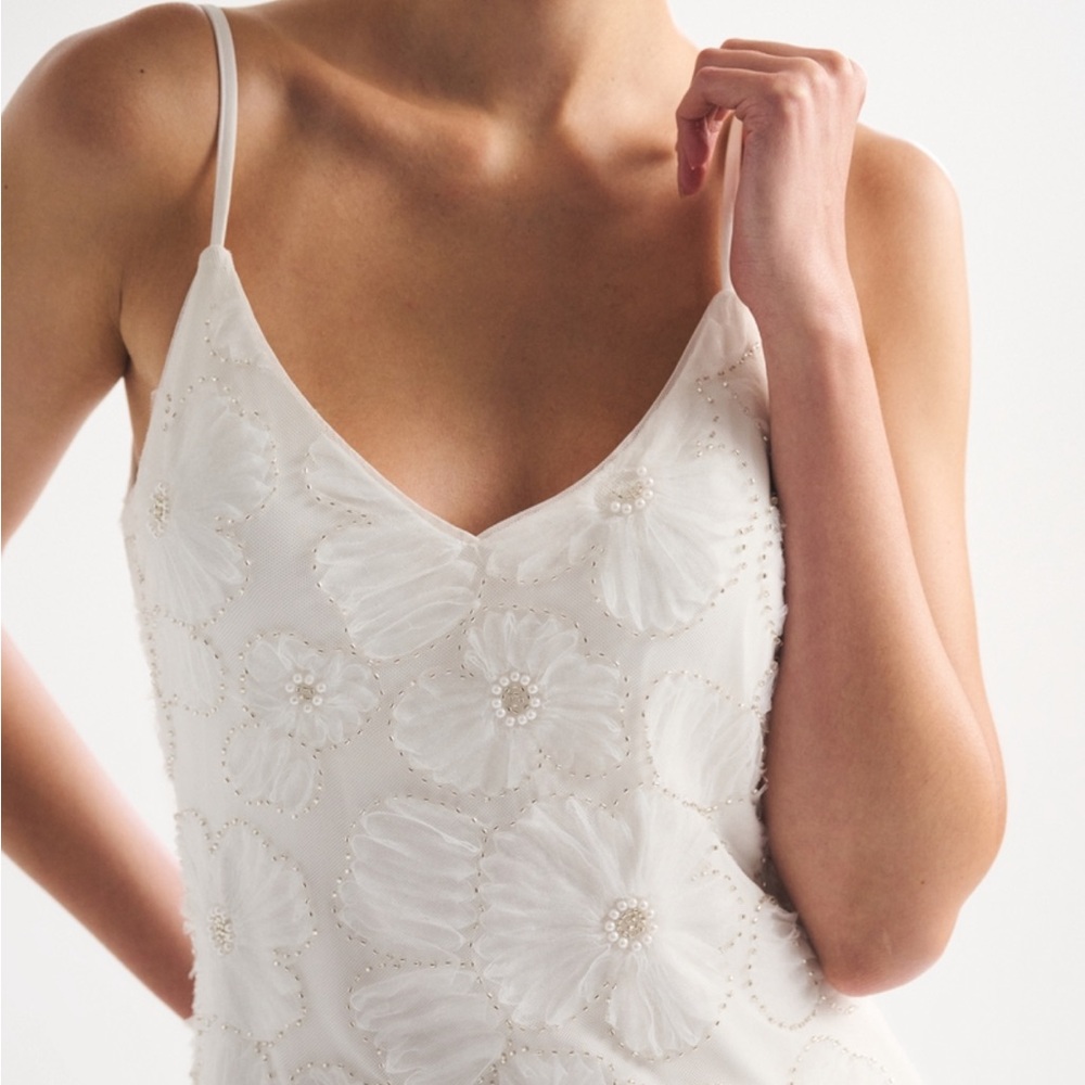 Abercrombie Embellished Shift Mini Dress White NWT - Picture 3 of 7
